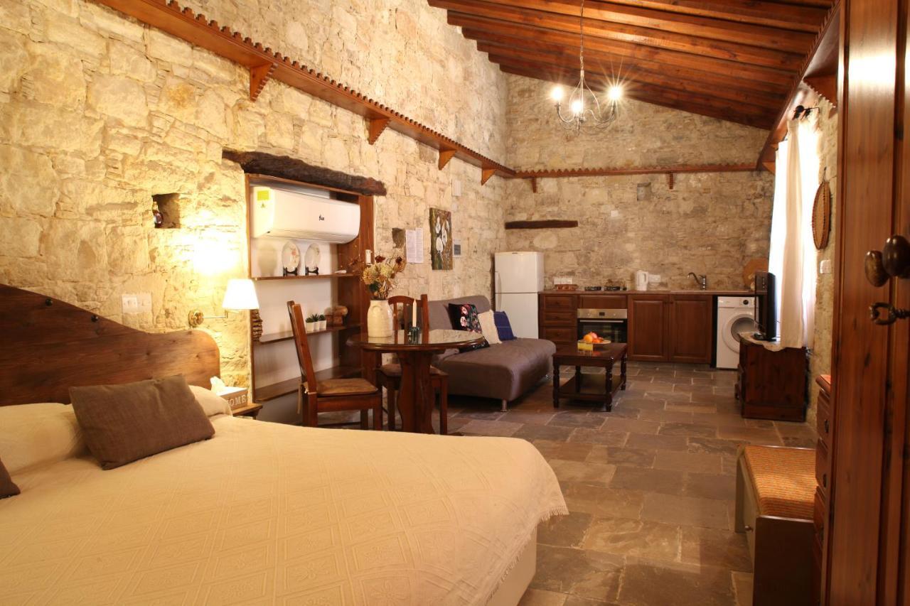 Agrovino Lofou Otel Dış mekan fotoğraf
