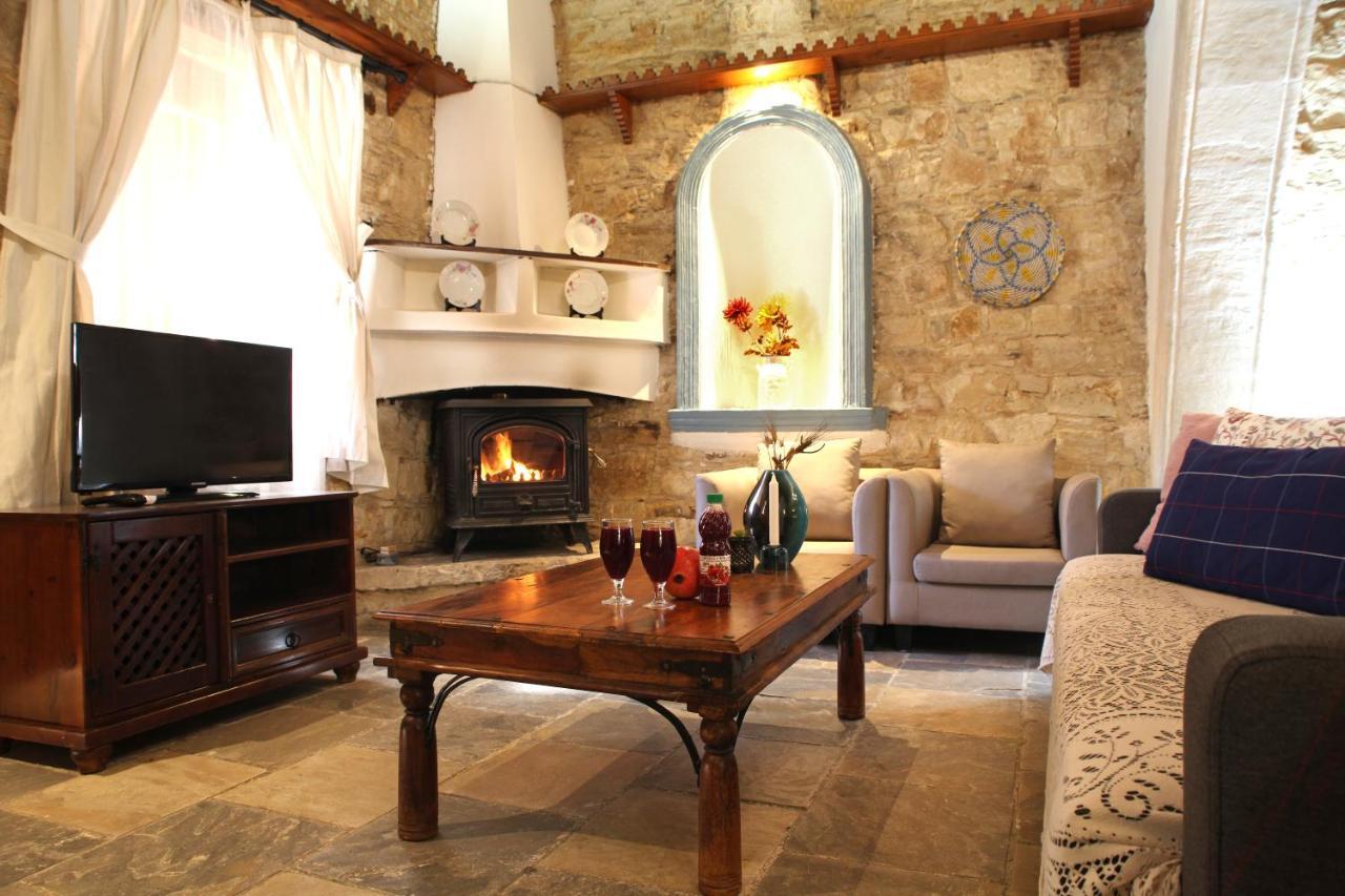 Agrovino Lofou Otel Dış mekan fotoğraf