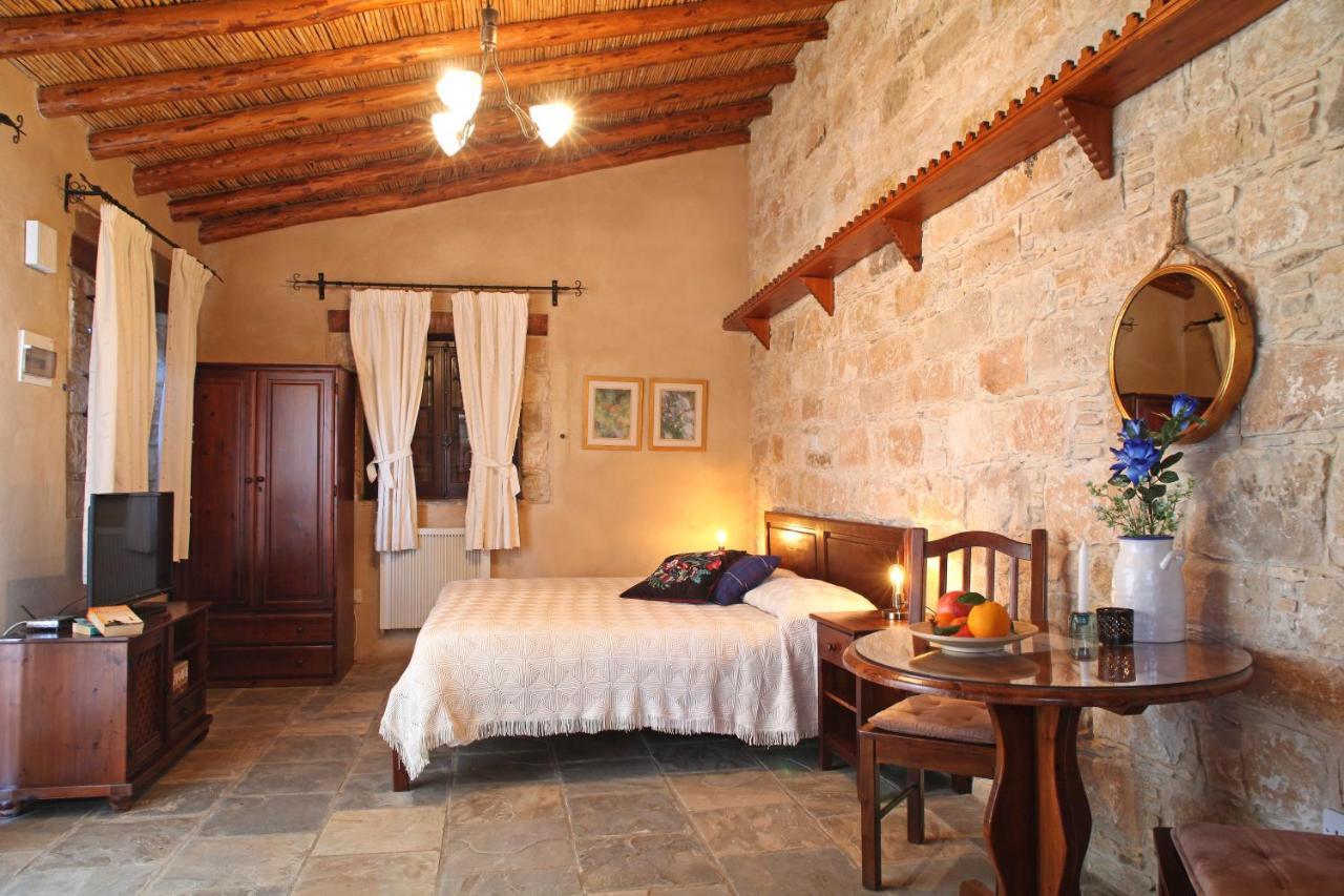 Agrovino Lofou Otel Dış mekan fotoğraf