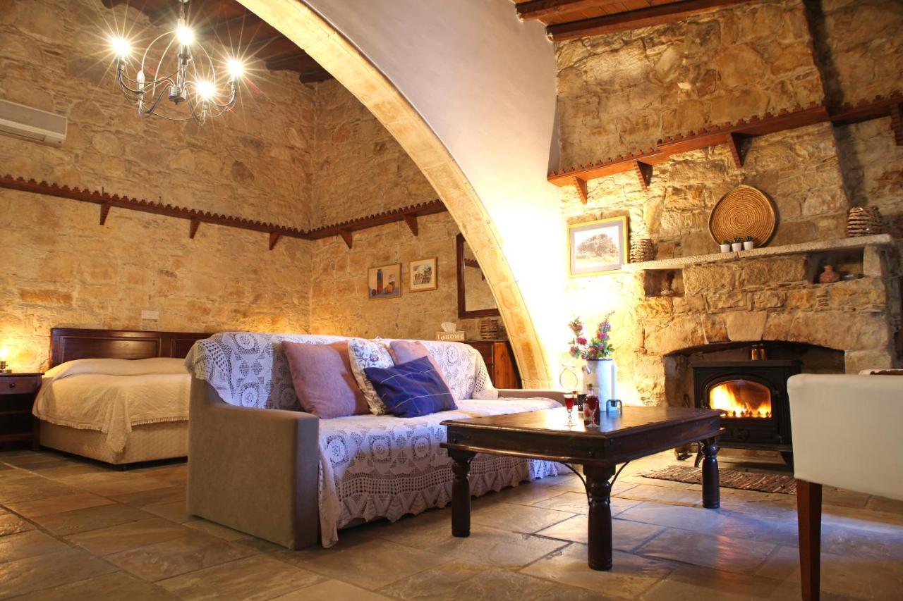 Agrovino Lofou Otel Dış mekan fotoğraf