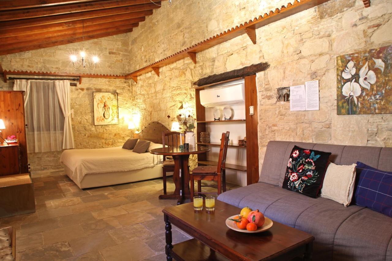 Agrovino Lofou Otel Dış mekan fotoğraf