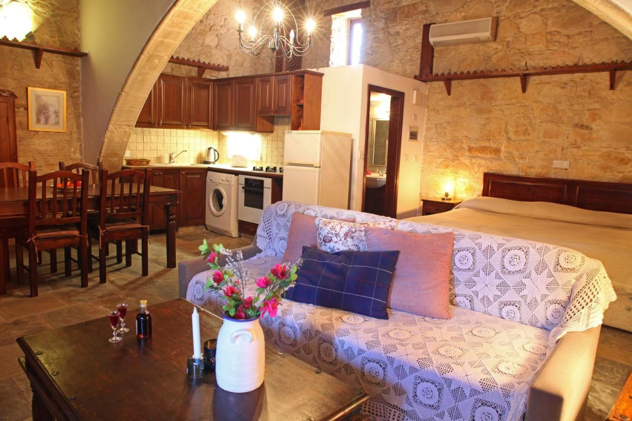 Agrovino Lofou Otel Dış mekan fotoğraf