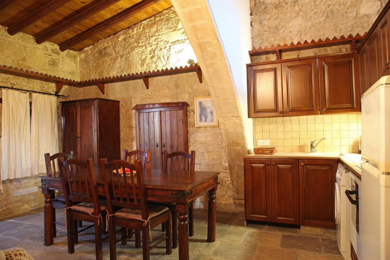 Agrovino Lofou Otel Dış mekan fotoğraf