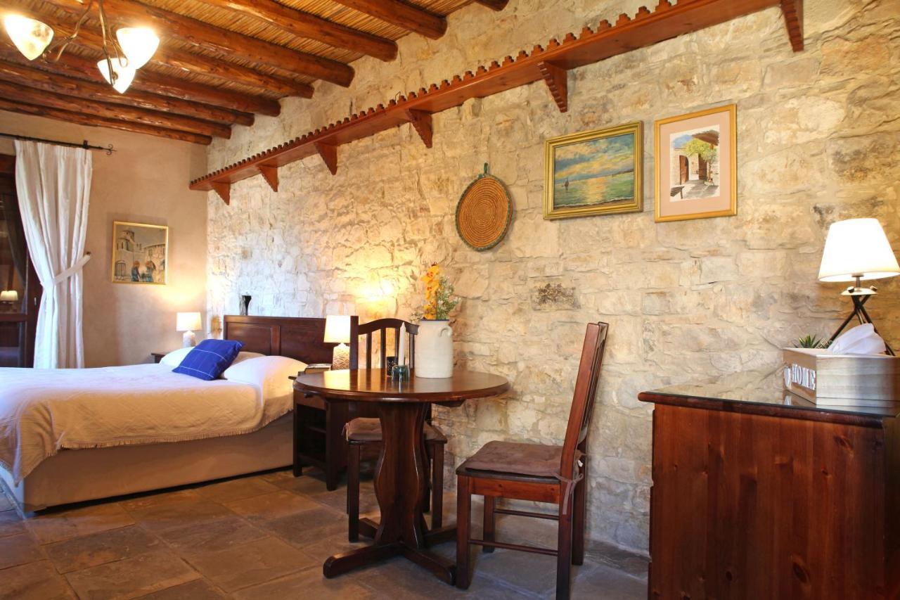 Agrovino Lofou Otel Dış mekan fotoğraf
