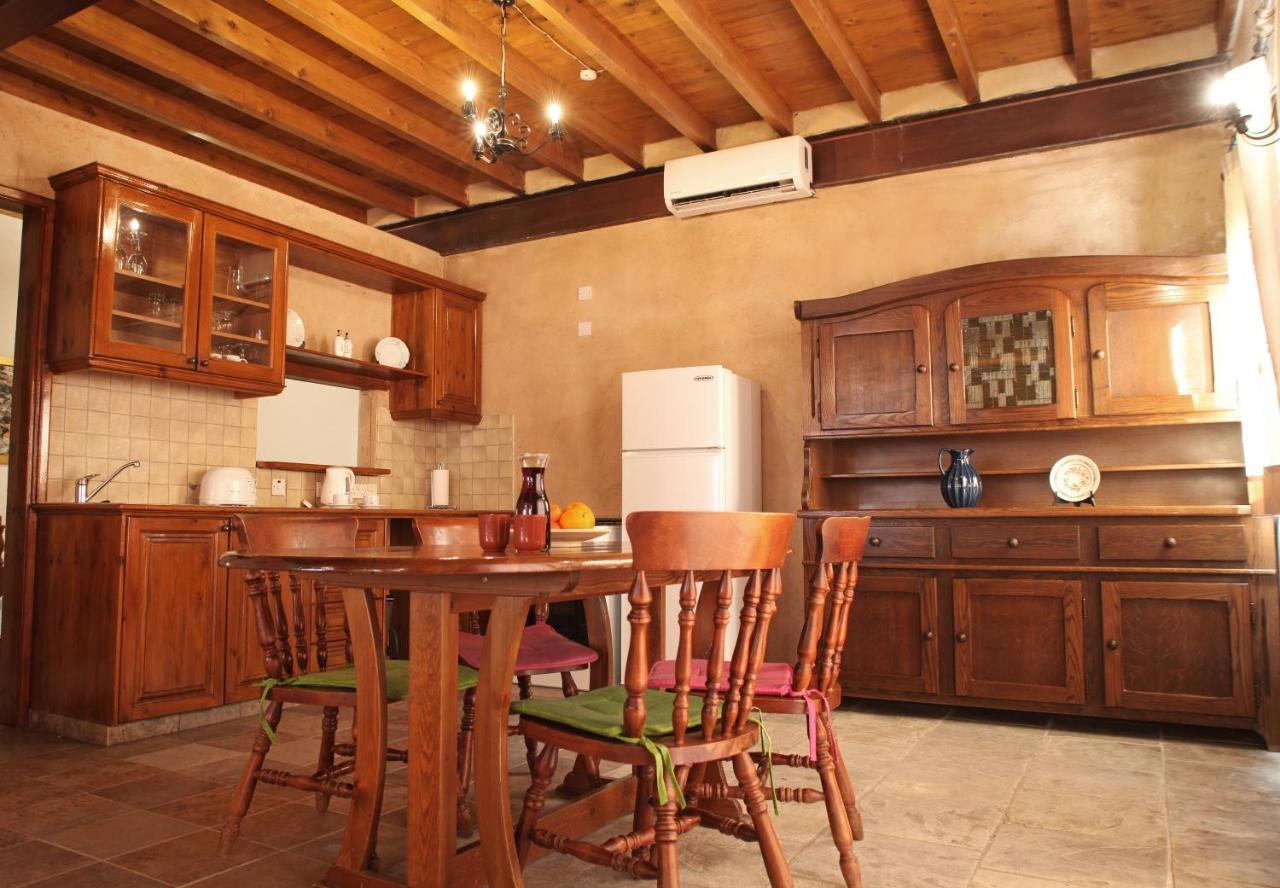 Agrovino Lofou Otel Dış mekan fotoğraf