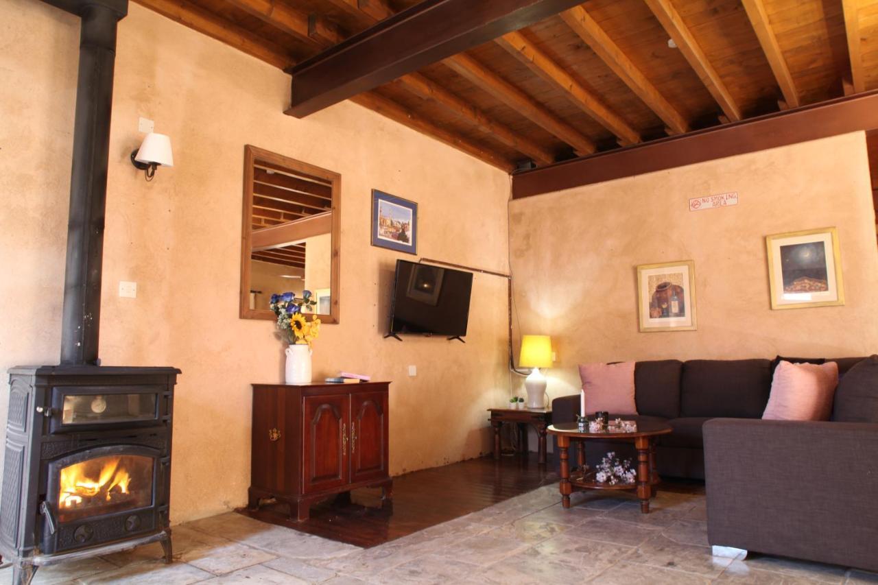 Agrovino Lofou Otel Dış mekan fotoğraf